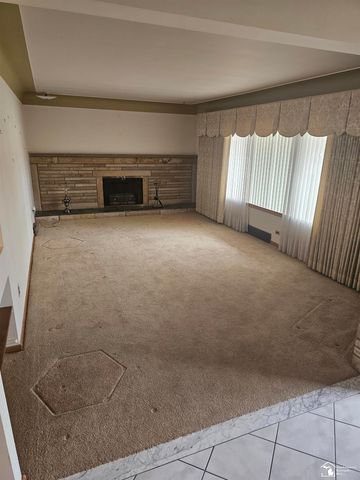 15723 Pleasant Avenue, Allen Park, MI 48101