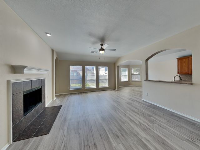 613 Destin Drive, Fort Worth, TX 76131