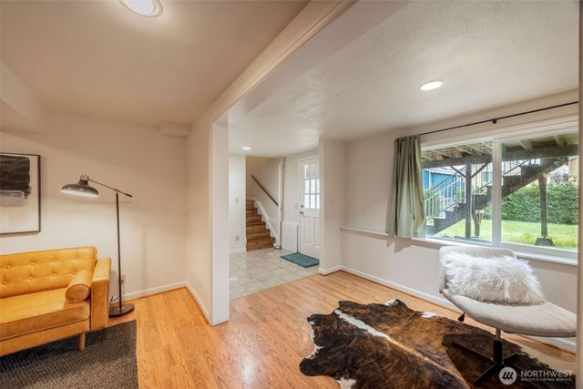 10020 18th Avenue SW, Seattle, WA 98146