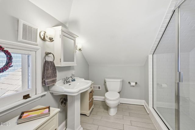 1106 Glenwood Avenue, Raleigh, NC 27605