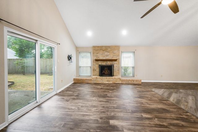 7202 Benwich Circle, Houston, TX 77095