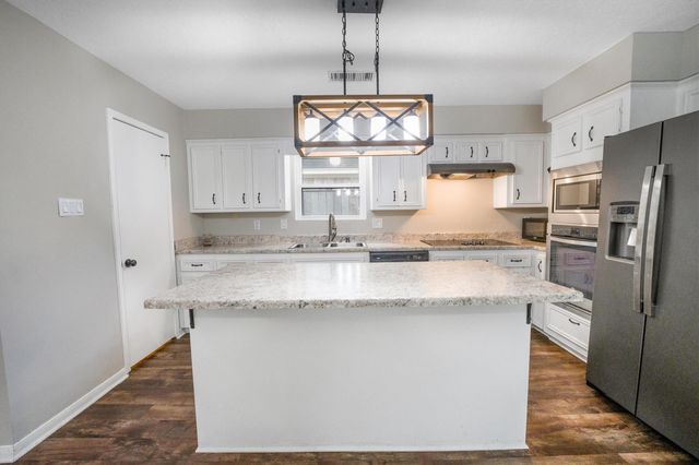 7202 Benwich Circle, Houston, TX 77095