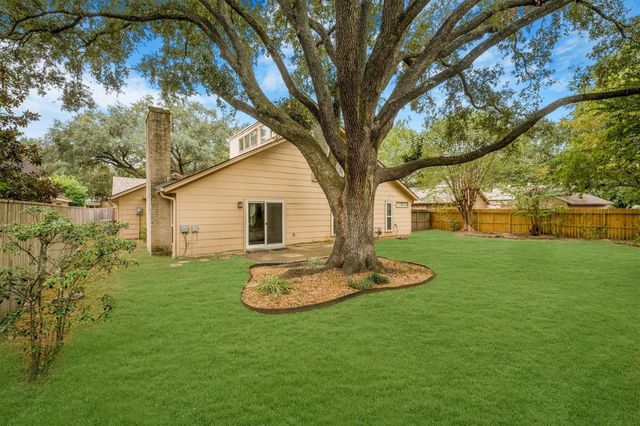 7202 Benwich Circle, Houston, TX 77095