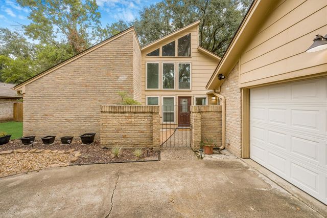 7202 Benwich Circle, Houston, TX 77095