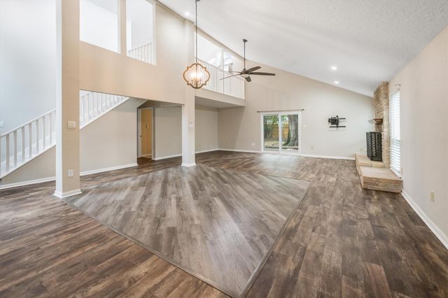 7202 Benwich Circle, Houston, TX 77095