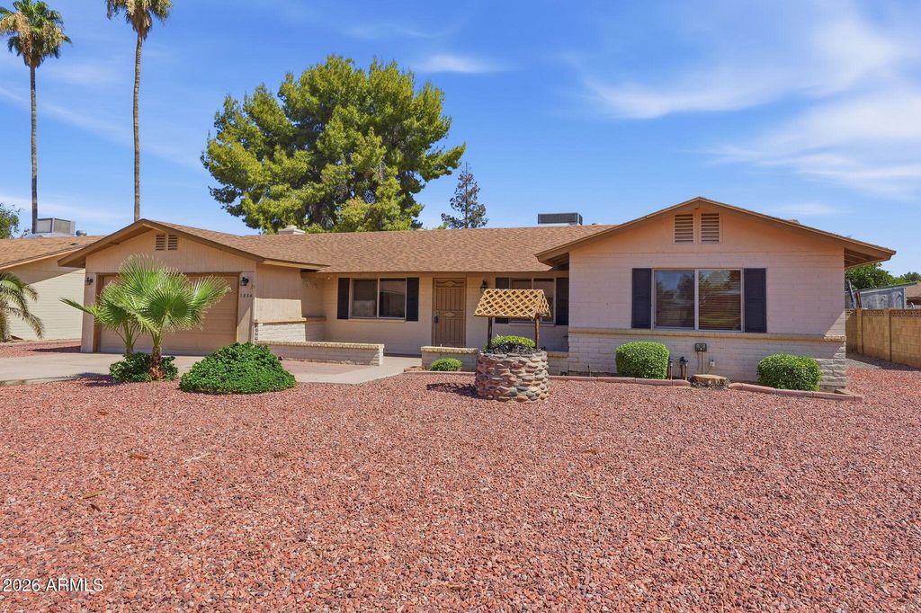 Image 1 of property listing at 1854 E DOWNING Street, Mesa, AZ 85203