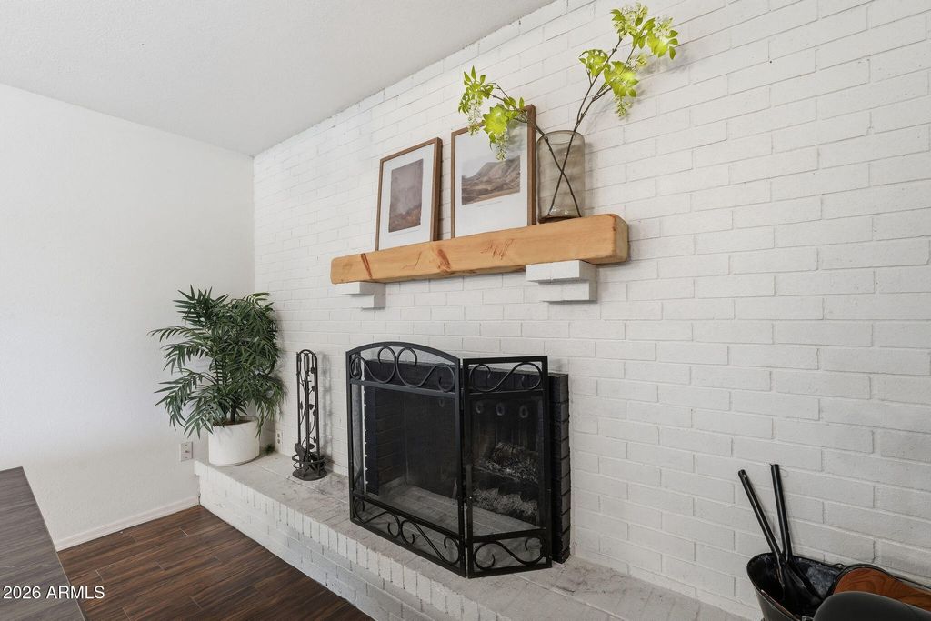 Image 20 of property listing at 1854 E DOWNING Street, Mesa, AZ 85203