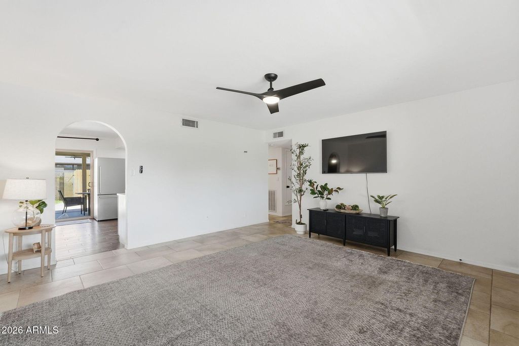 Image 8 of property listing at 1854 E DOWNING Street, Mesa, AZ 85203