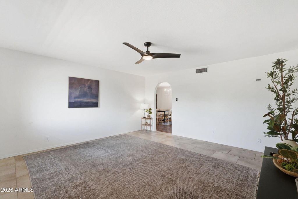 Image 9 of property listing at 1854 E DOWNING Street, Mesa, AZ 85203