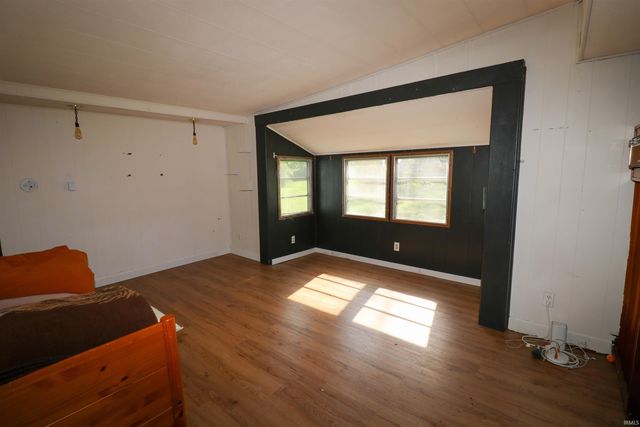 1008 W Elm Street, Hartford City, IN 47348