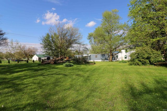 1008 W Elm Street, Hartford City, IN 47348