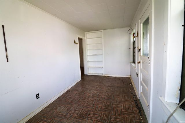 1008 W Elm Street, Hartford City, IN 47348