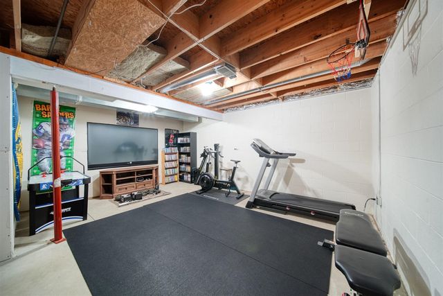 4055 Mathews Road, Spring Arbor, MI 49283