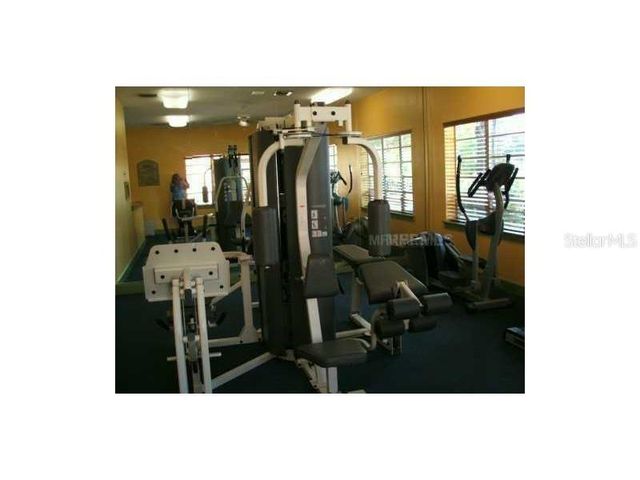 5620 PINNACLE HEIGHTS CIRCLE 303, Tampa, FL 33624