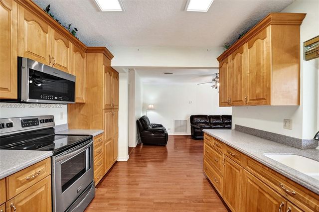 7421 NW 8th Court, Plantation, FL 33317