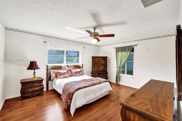 7421 NW 8th Court, Plantation, FL 33317