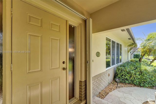 7421 NW 8th Court, Plantation, FL 33317