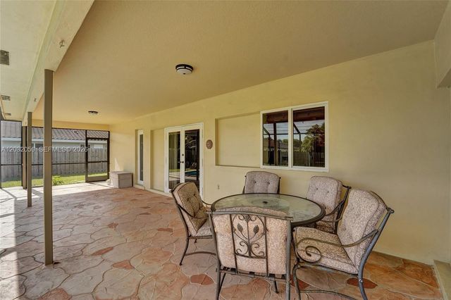 7421 NW 8th Court, Plantation, FL 33317