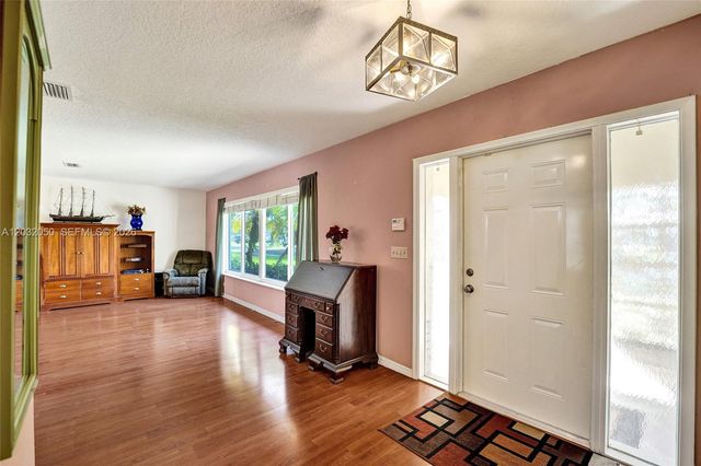 7421 NW 8th Court, Plantation, FL 33317