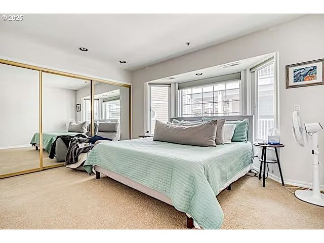 1123 N HIGHWAY 101 18, Depoe Bay, OR 97341