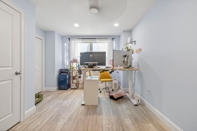 86 Ocean View Ave, Swansea, MA 02777