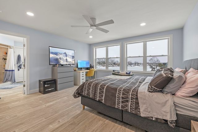 86 Ocean View Ave, Swansea, MA 02777