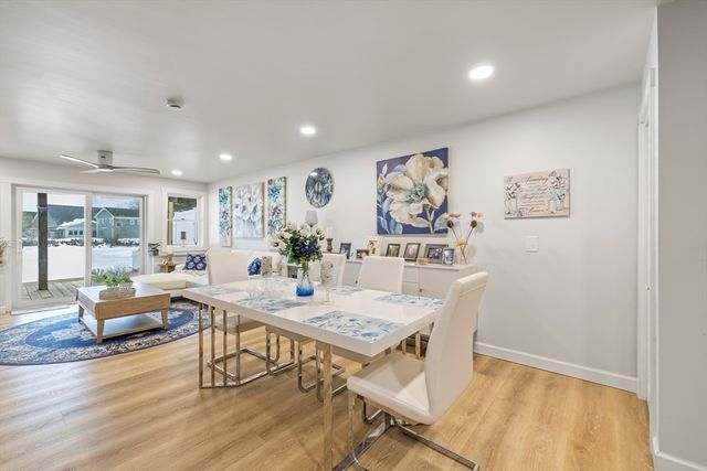 86 Ocean View Ave, Swansea, MA 02777