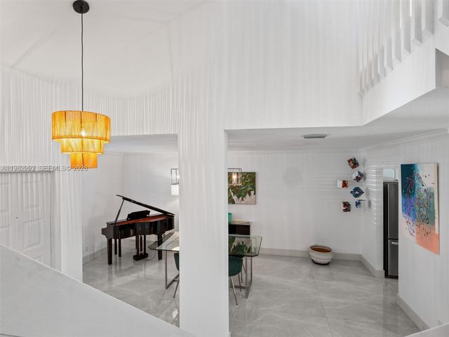 2553 NW 42nd Ave, Coconut Creek, FL 33066