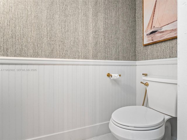 2553 NW 42nd Ave, Coconut Creek, FL 33066