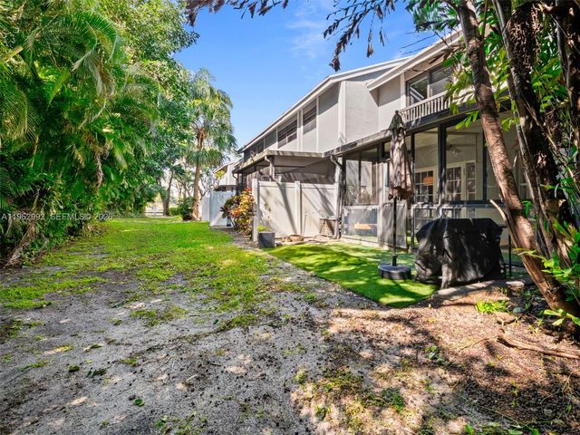 2553 NW 42nd Ave, Coconut Creek, FL 33066