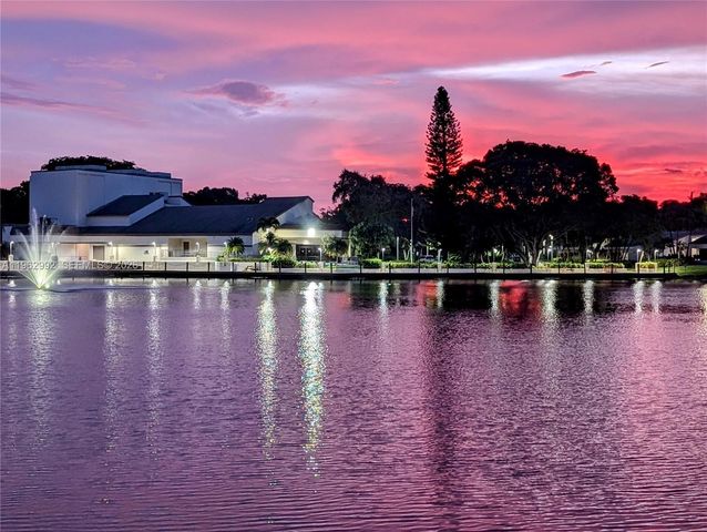 2553 NW 42nd Ave, Coconut Creek, FL 33066