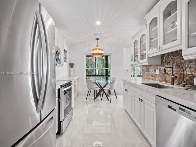 2553 NW 42nd Ave, Coconut Creek, FL 33066