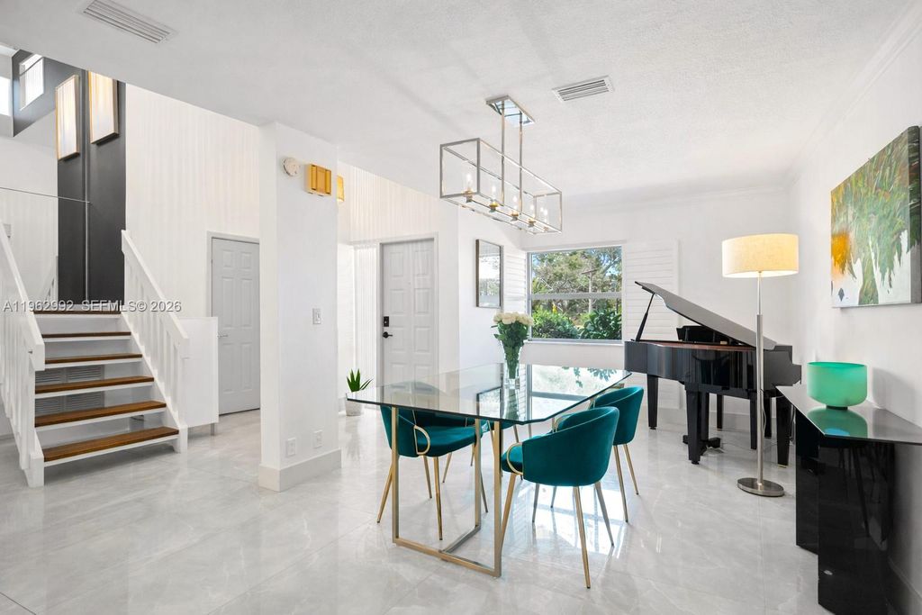 2553 NW 42nd Ave, Coconut Creek, FL 33066