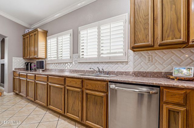 3065 TIERRA NORA Drive, El Paso, TX 79938