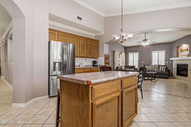 3065 TIERRA NORA Drive, El Paso, TX 79938