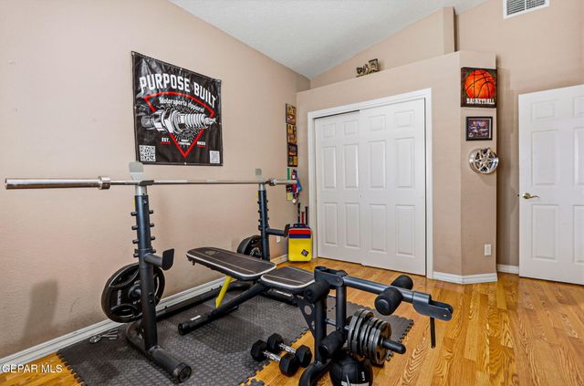 3065 TIERRA NORA Drive, El Paso, TX 79938