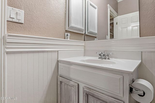 3065 TIERRA NORA Drive, El Paso, TX 79938