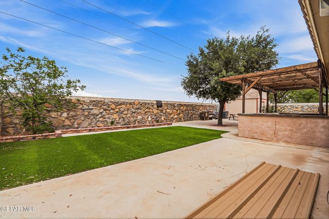 3065 TIERRA NORA Drive, El Paso, TX 79938