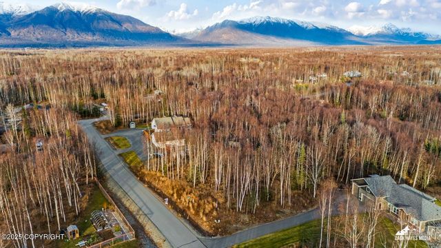 5850 E Pamela Drive, Wasilla, AK 99654