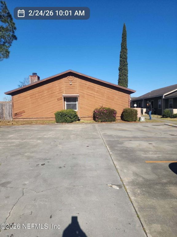 1456 GIFFORD Avenue D, Orange Park, FL 32065