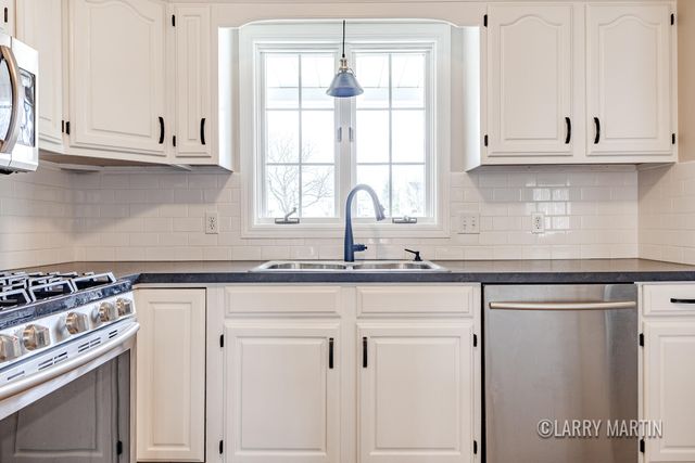 6696 City View Drive, Georgetown Twp, MI 49426