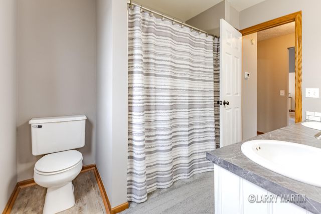 6696 City View Drive, Georgetown Twp, MI 49426