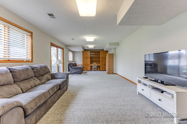 6696 City View Drive, Georgetown Twp, MI 49426