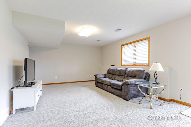 6696 City View Drive, Georgetown Twp, MI 49426