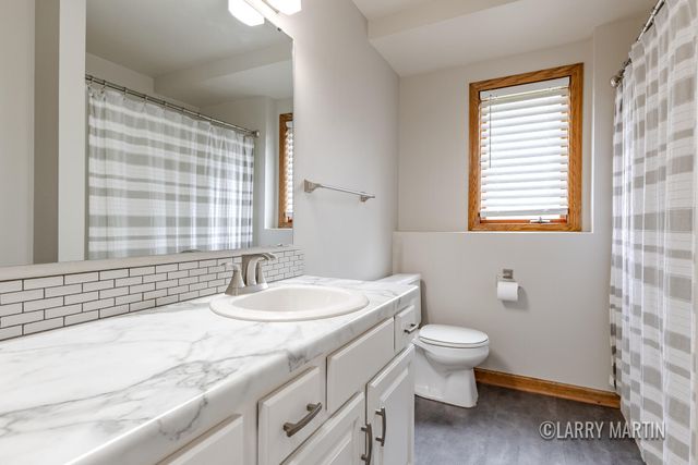 6696 City View Drive, Georgetown Twp, MI 49426