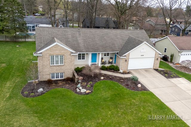 6696 City View Drive, Georgetown Twp, MI 49426