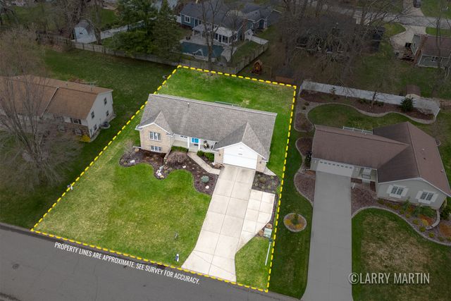 6696 City View Drive, Georgetown Twp, MI 49426