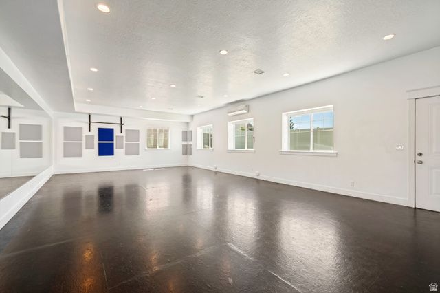 2043 S 160 E, Orem, UT 84058