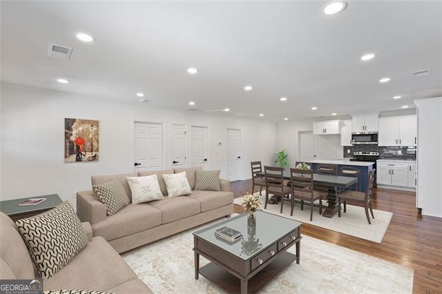 159 Pine Valley Road, Bogart, GA 30622