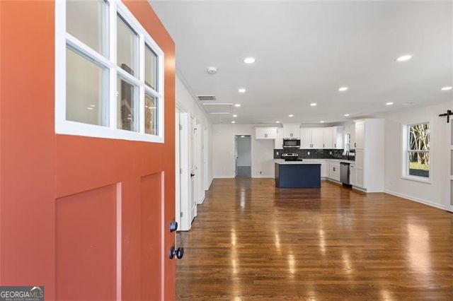 159 Pine Valley Road, Bogart, GA 30622